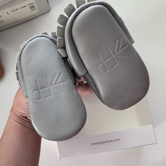 Freshly Picked Baby Moccasins - Picture 4 of 4